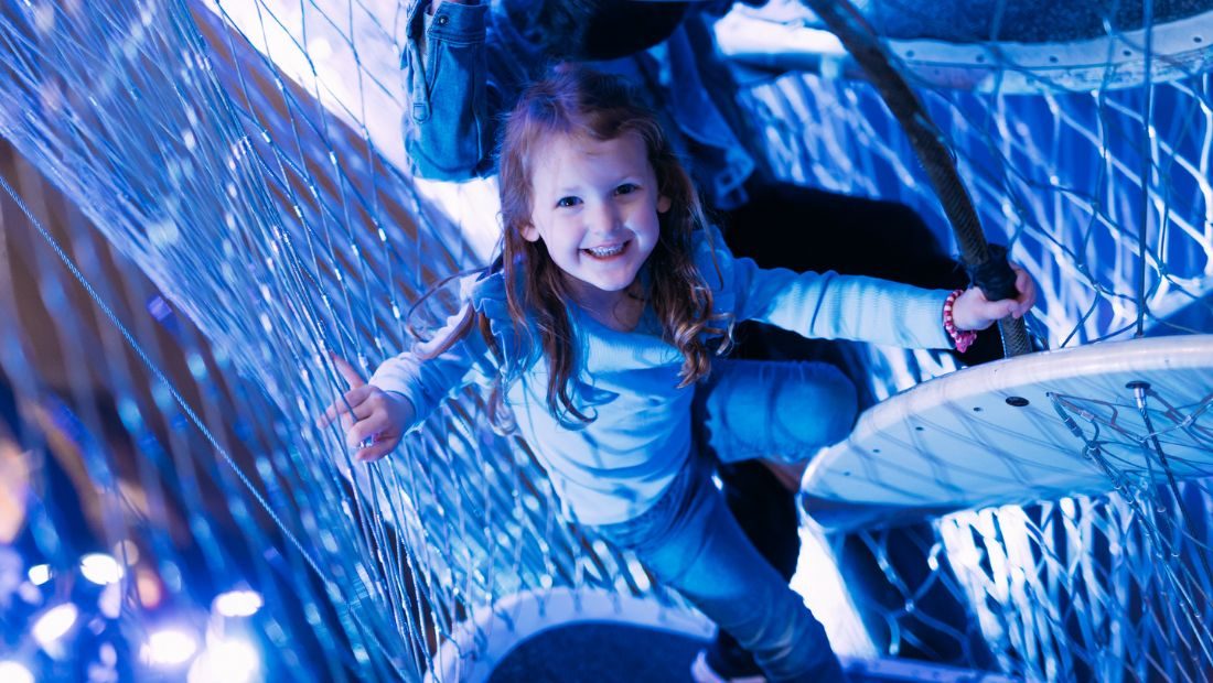 1100x620 Christmas Climbit