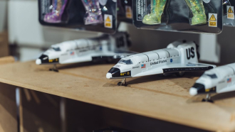 1100x620 Space Gift Shop 9